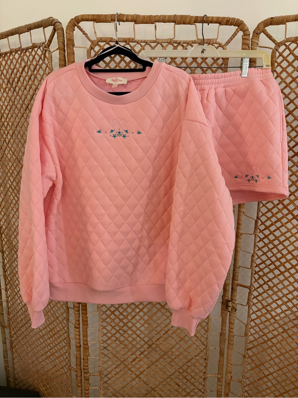 NWOT Pink Quilted Sweatshirt & Shorts Set with Bow & Floral Embroidery Details